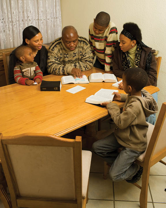 What Parents’ Prayers Teach Children