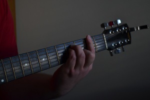 Guitar Bar-E shape
