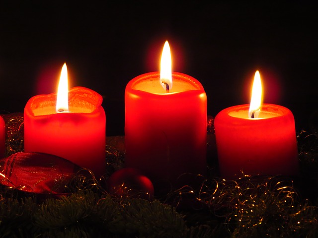 Detour from the Holiday Rush, Part One: The Advent Wreath