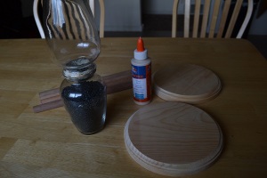 making an hour glass