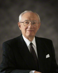 gordon-b-hinckley-238706-gallery