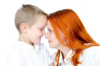 mom and child