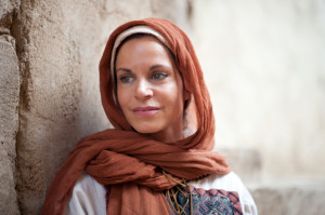 bible-pictures-woman-issue-of-blood-950160-gallery