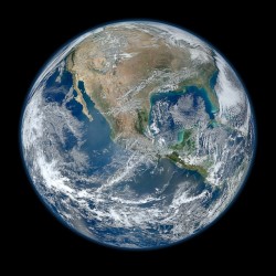 world-549425_640
