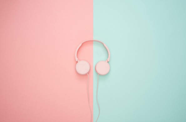 headphones listen