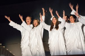 christmas-pageant-angels-1409487-gallery