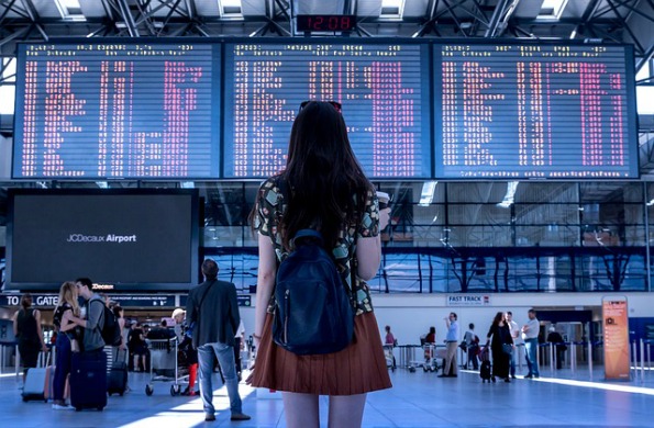 airport hectic chaos girl
