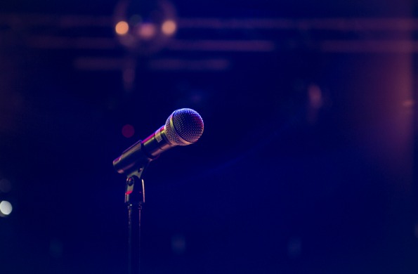 stage microphone sing