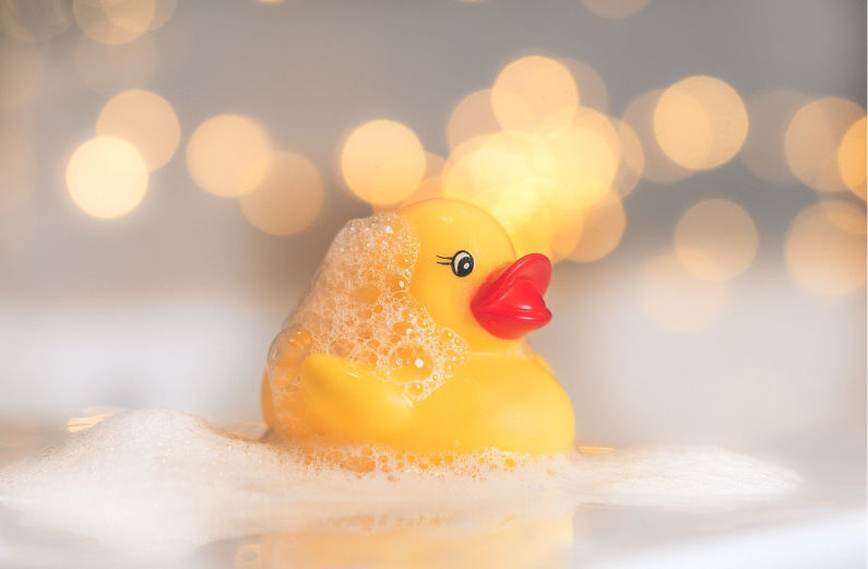 clean rubber duck